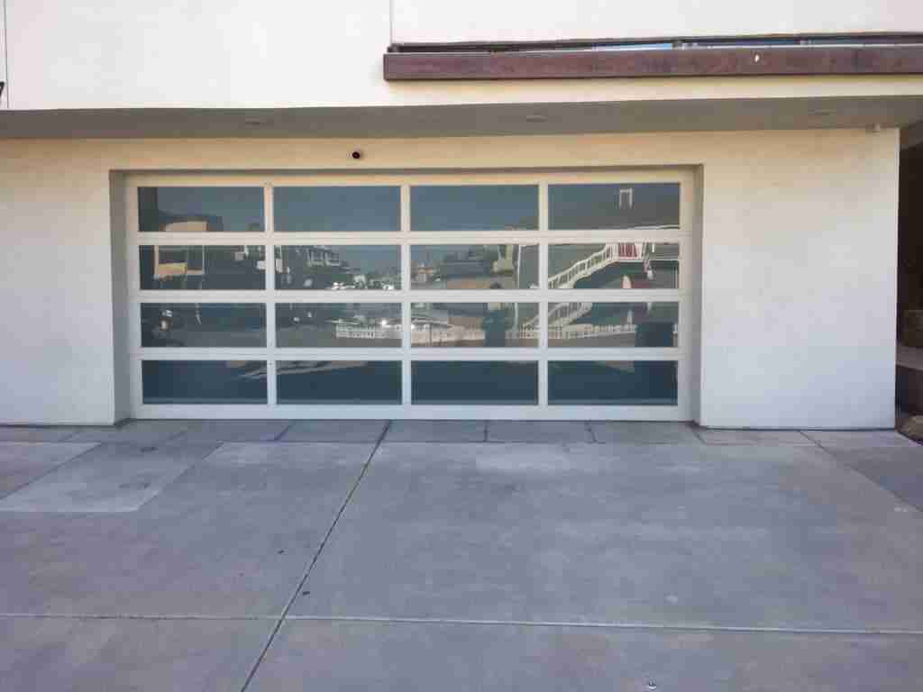 Pine Grove Garage door repair and replacement