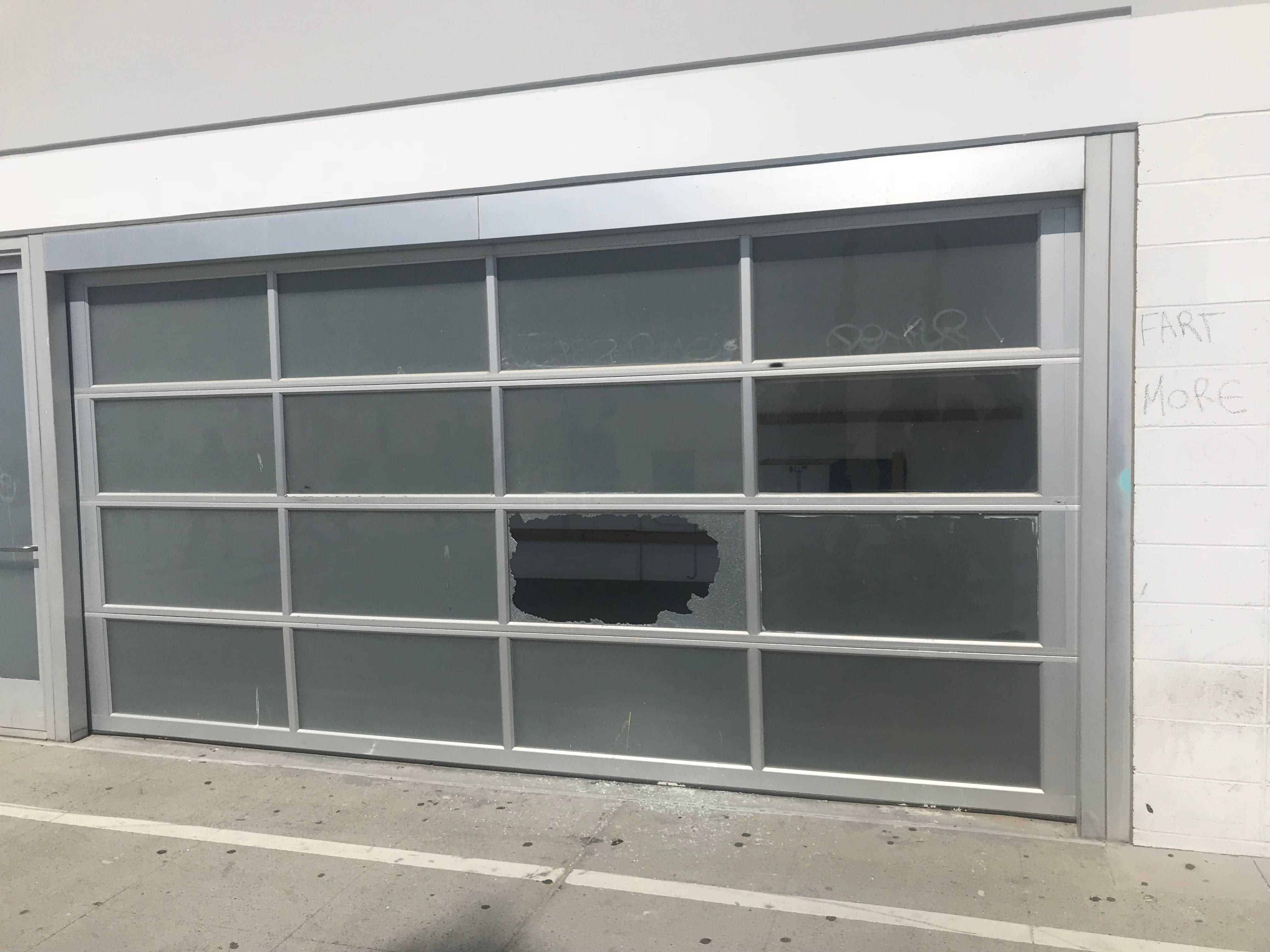 Hollywood Hills Garage repair & replacement